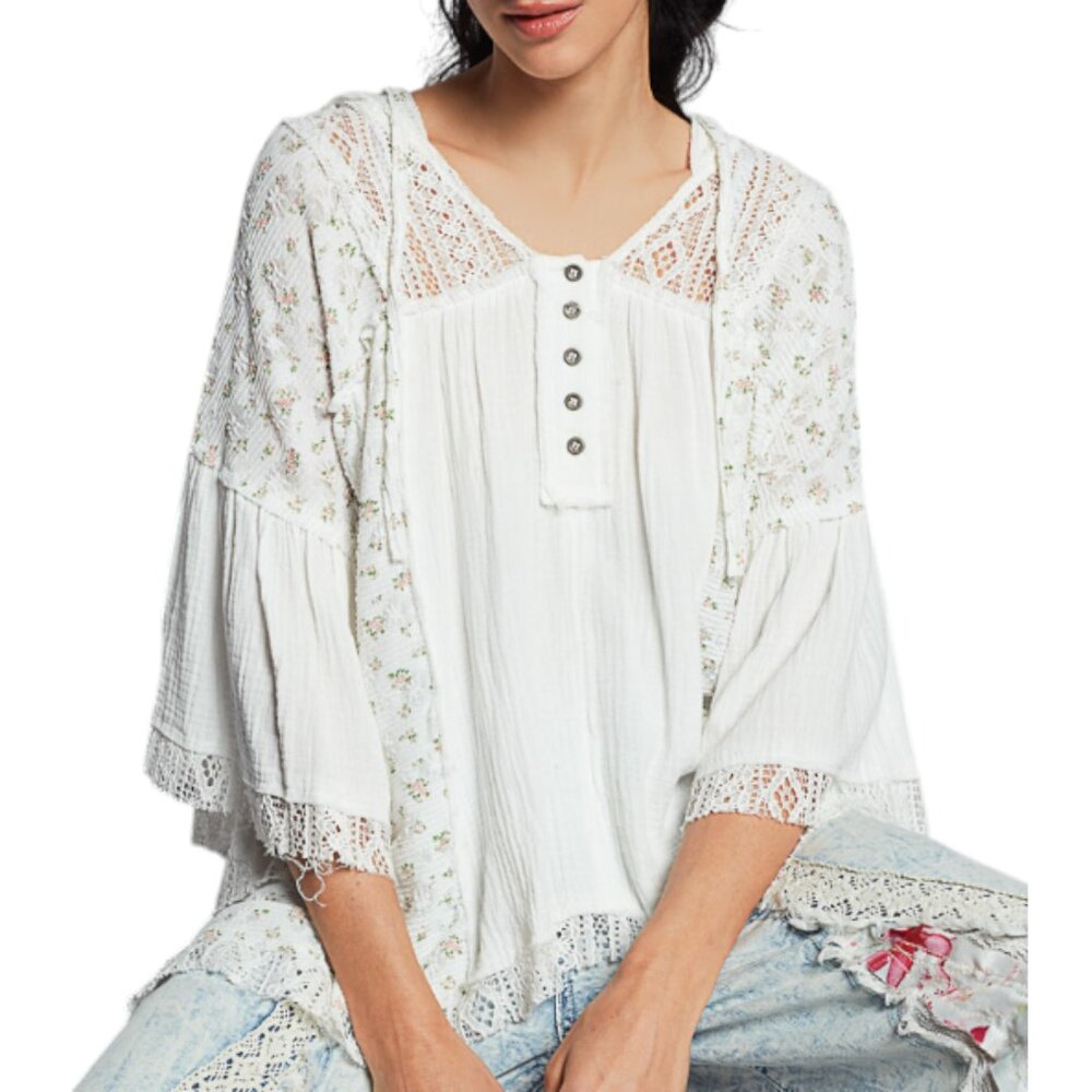 🌼#460🌼POL VNECK TOP LIGHTWEIGHT WHITE W/PINK FLOWERS SO NICE!